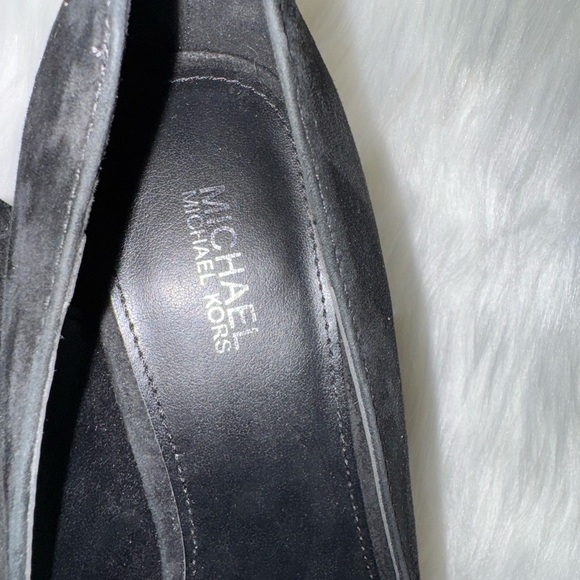Michael Kors Black Suede Heels Timeless Design - Picture 8 of 8